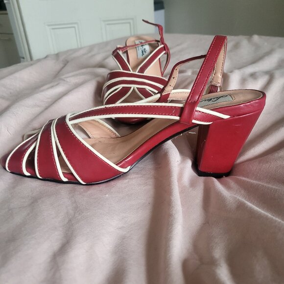 Vintage Style Red and White Heels - Picture 1 of 2